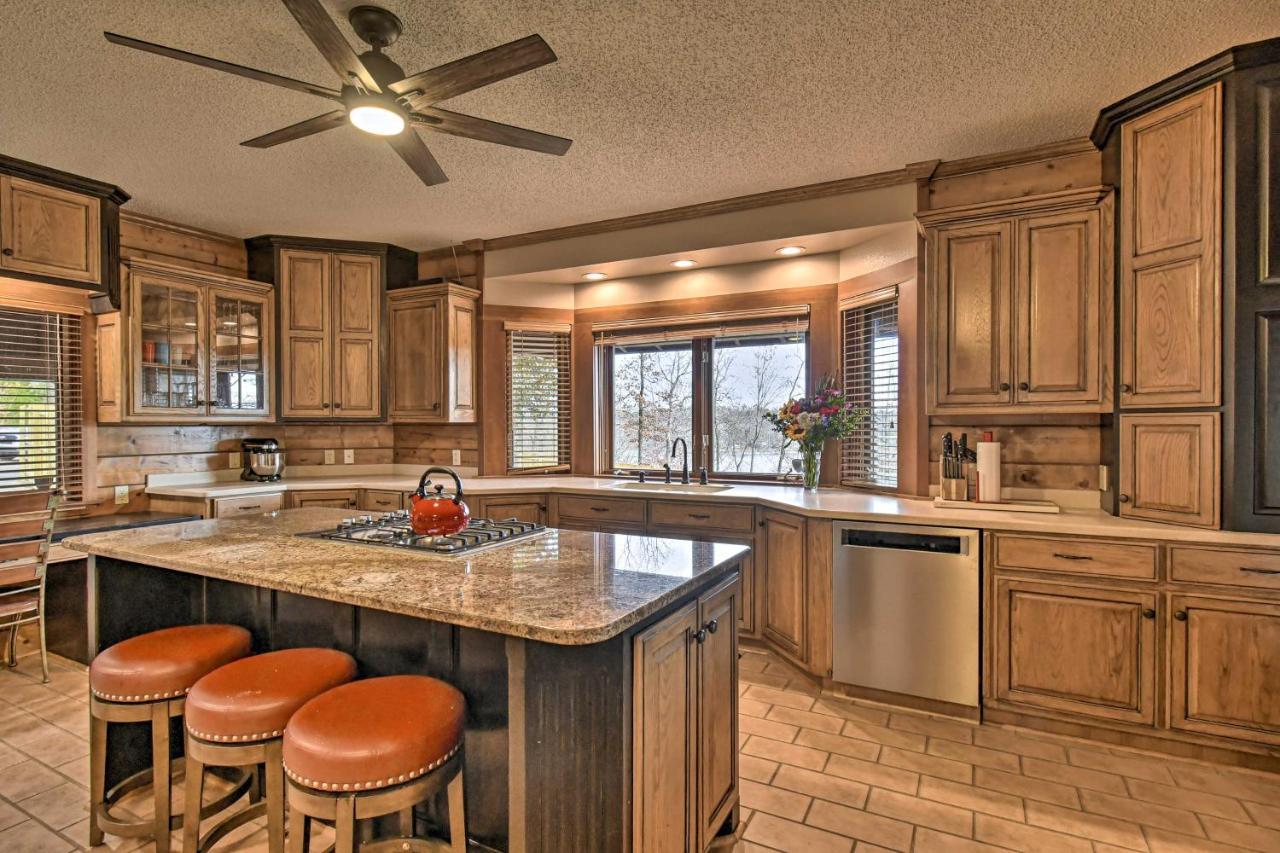 Hilltop Hot Springs Log Cabin With Hot Tub And Grill! Bagian luar foto