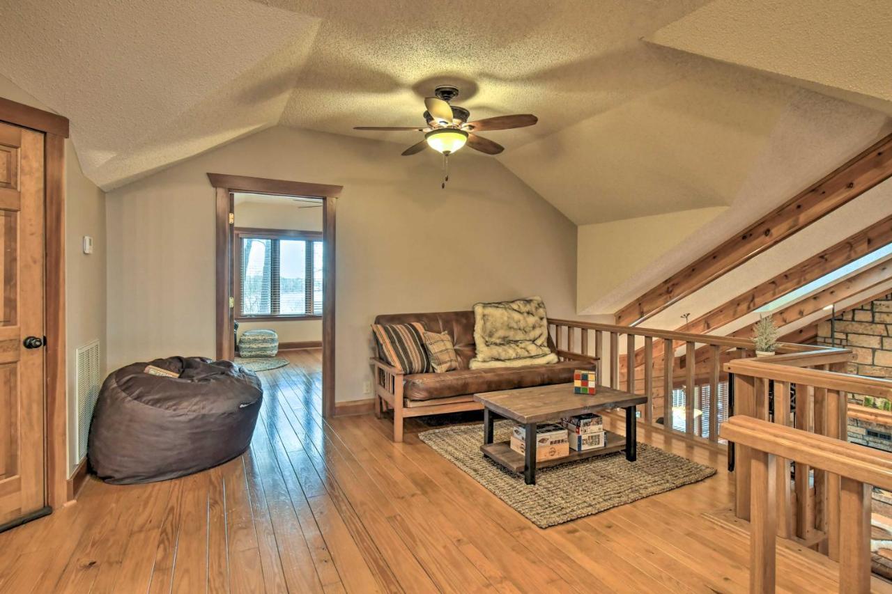 Hilltop Hot Springs Log Cabin With Hot Tub And Grill! Bagian luar foto