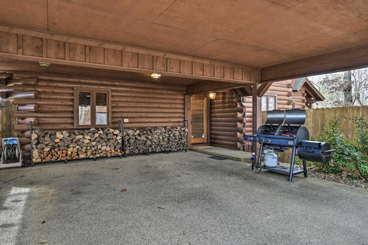 Hilltop Hot Springs Log Cabin With Hot Tub And Grill! Bagian luar foto