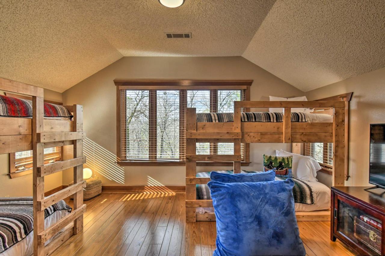 Hilltop Hot Springs Log Cabin With Hot Tub And Grill! Bagian luar foto